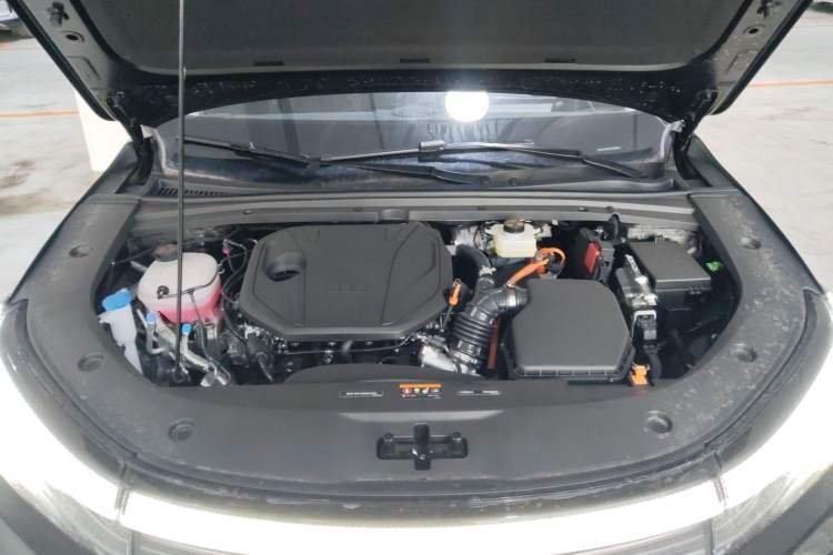 Used Geely Galaxy A7 2025 Model EM-i 150km Prestige Edition Engine Bay
