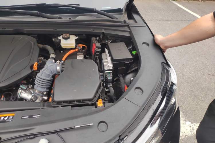Used Geely Galaxy A7 2025 Model EM-i 150km Exploration+ Edition Engine Bay Left