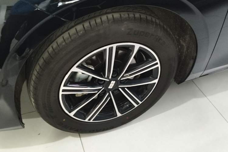 Used Geely Galaxy A7 2025 Model EM-i 70km Luxury Edition Exterior 4
