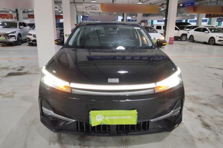 Used Geely Galaxy A7 2025 Model EM-i 150km Prestige Edition Front