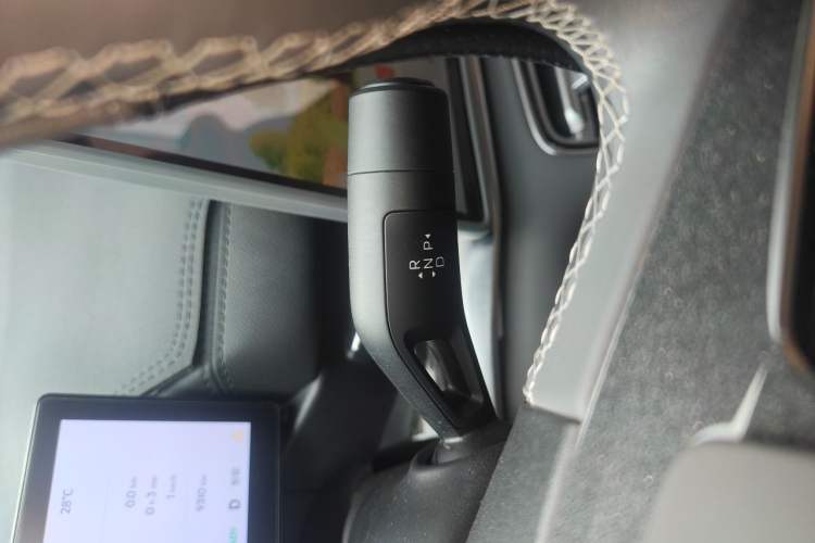 Used Geely Galaxy A7 2025 Model EM-i 150km Exploration+ Edition Gear Lever