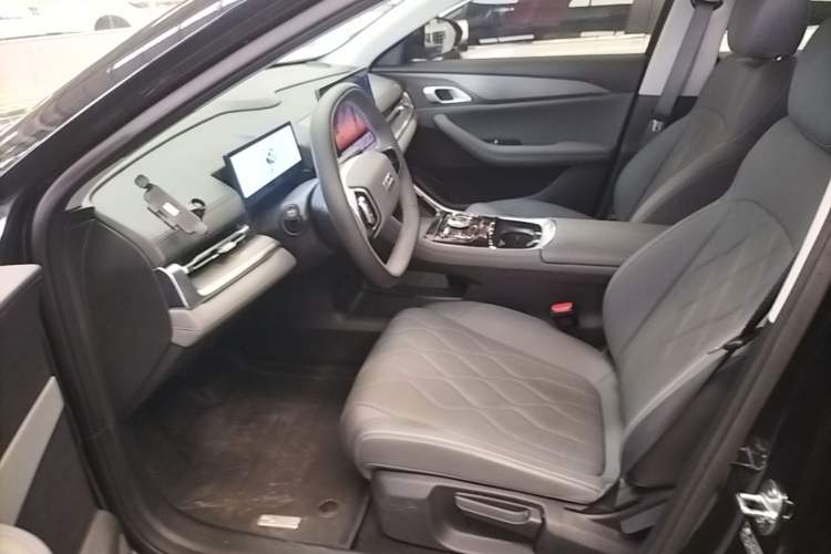 Used Geely Galaxy A7 2025 Model EM-i 70km Luxury Edition Left Front Seat