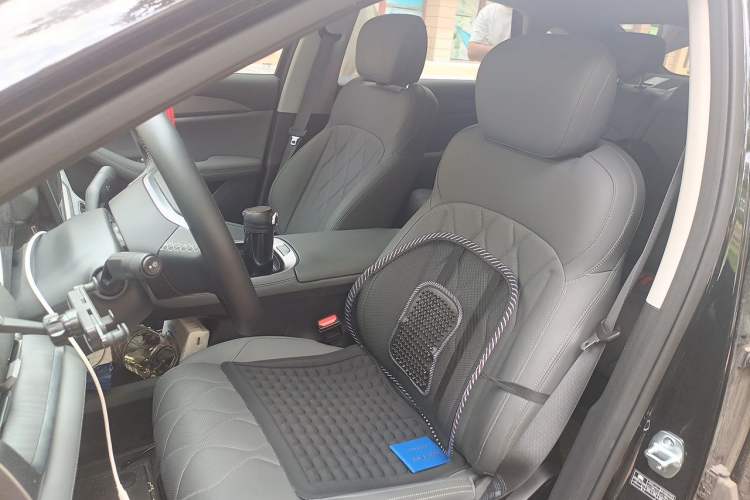 Used Geely Galaxy A7 2025 Model EM-i 70km Luxury Edition Left Front Seat