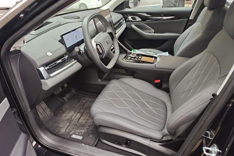 Used Geely Galaxy A7 2025 Model EM-i 150km Starship Edition Left Front Seat