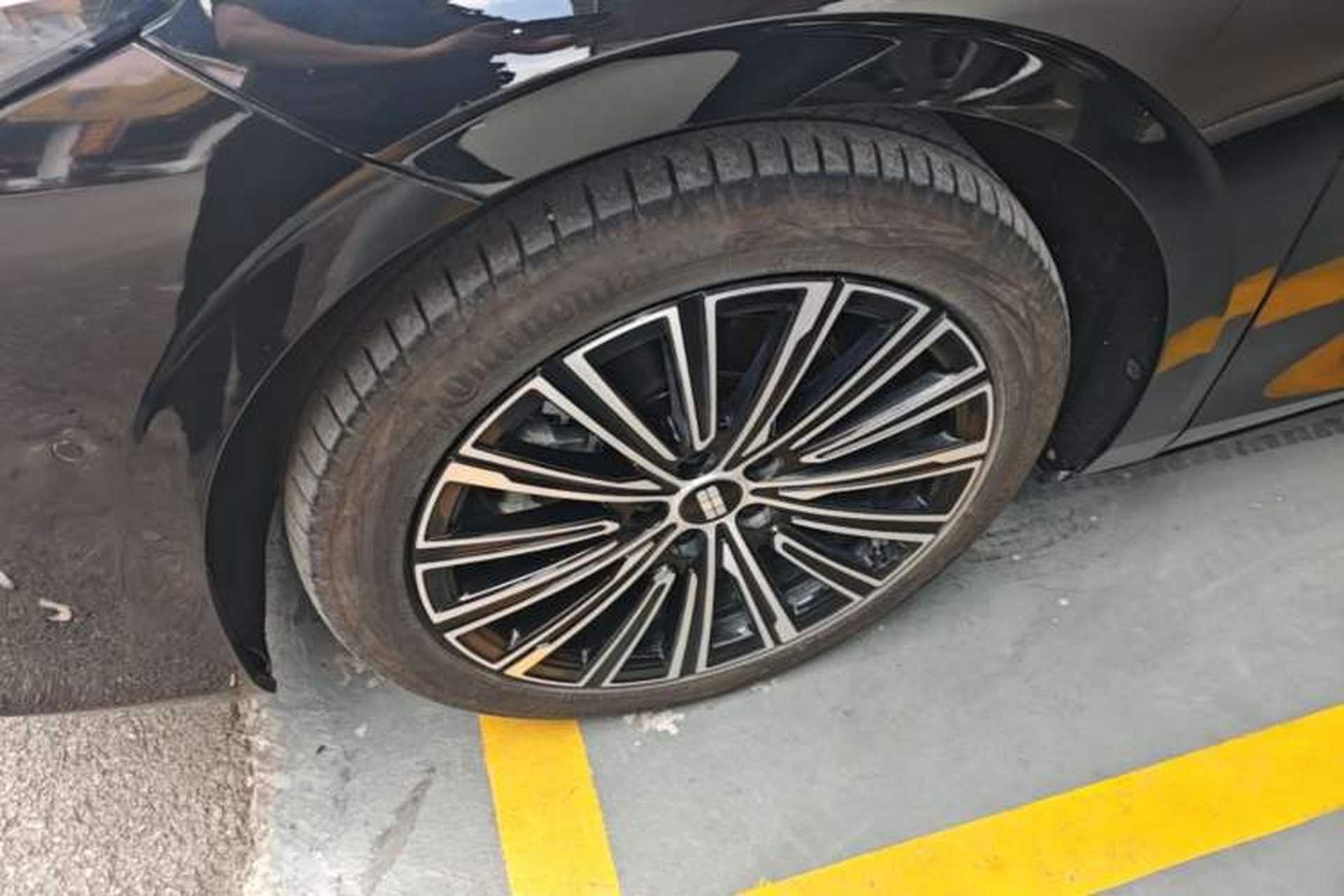Used Geely Galaxy A7 2025 Model EM-i 150km Starship Edition Left Front Wheel Hub