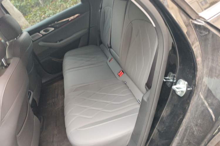 Used Geely Galaxy A7 2025 Model EM-i 150km Starship Edition Left Rear Seat