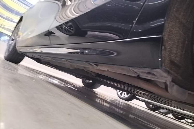 Used Geely Galaxy A7 2025 Model EM-i 70km Luxury Edition Left Side Sill