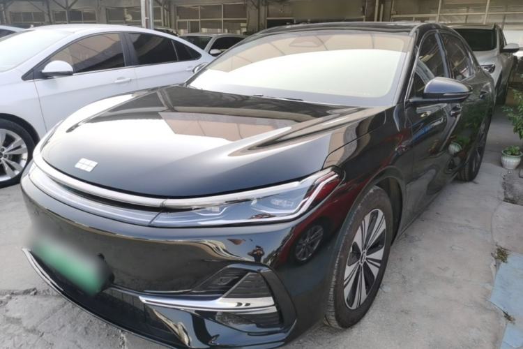 Geely Galaxy A7 2025 Model EM-i 150km Exploration+ Edition
