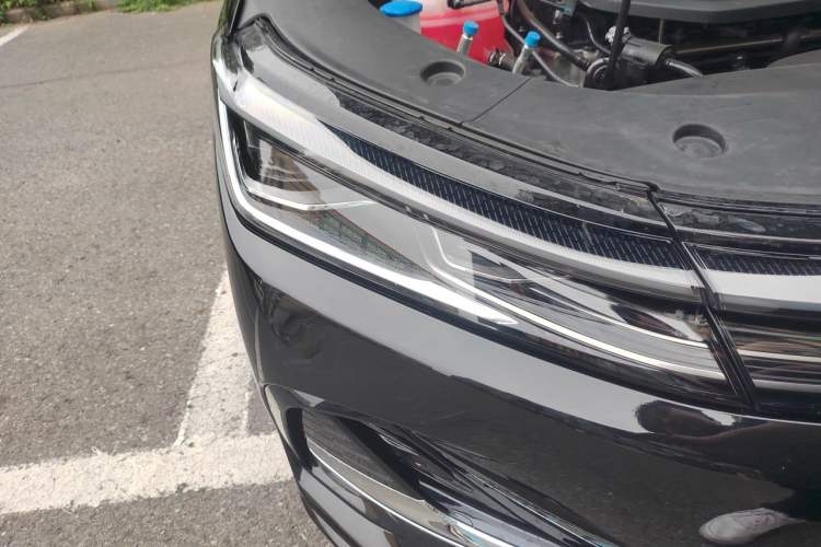 Used Geely Galaxy A7 2025 Model EM-i 150km Exploration+ Edition Right Front Headlight
