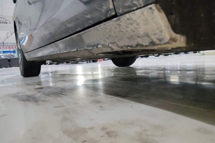 Used Geely Galaxy A7 2025 Model EM-i 150km Prestige Edition Right Side Sill