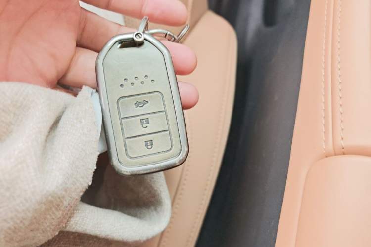 Used Geely Galaxy A7 2025 Model EM-i 150km Starship Edition Vehicle Key