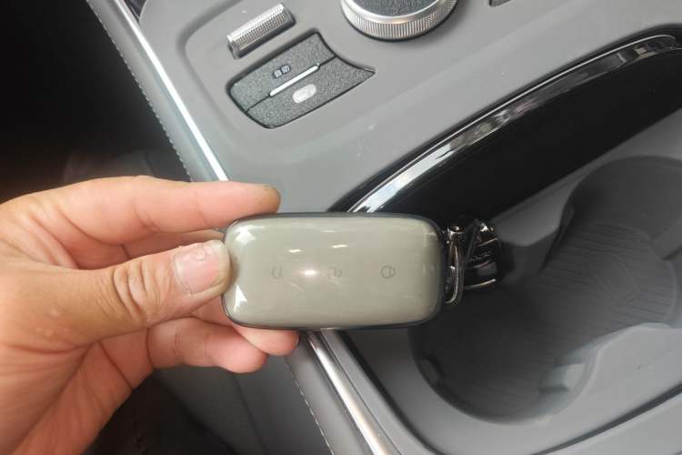 Used Geely Galaxy A7 2025 Model EM-i 150km Exploration+ Edition Vehicle Key