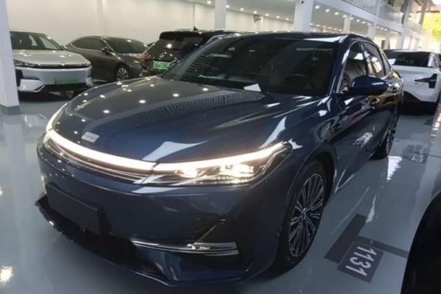 Used Geely Galaxy A7 2025 Model EM-i 150km Starship Edition