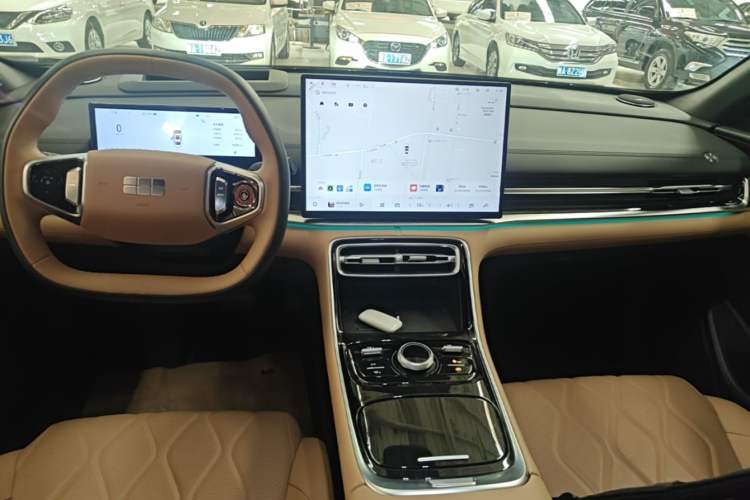 Used Geely Galaxy A7 2025 Model EM-i 150km Starship Edition Audio And AC Panel