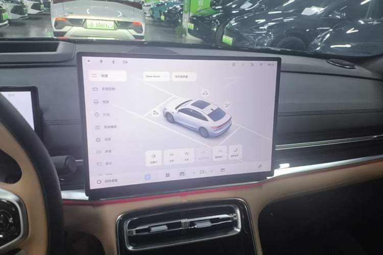 Used Geely Galaxy A7 2025 Model EM-i 150km Starship Edition Audio And AC Panel