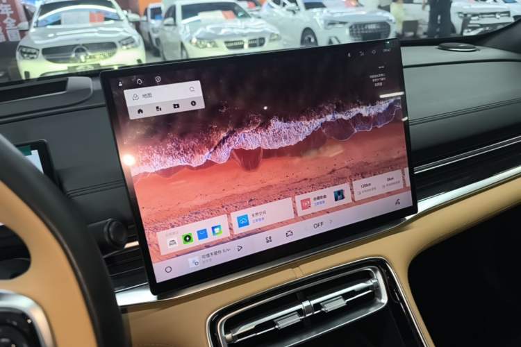 Used Geely Galaxy A7 2025 Model EM-i 150km Starship Edition Audio And AC Panel