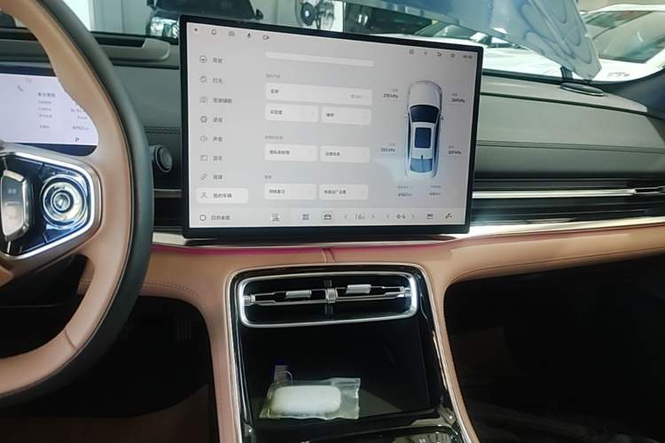 Used Geely Galaxy A7 2025 Model EM-i 150km Starship Edition Audio And AC Panel