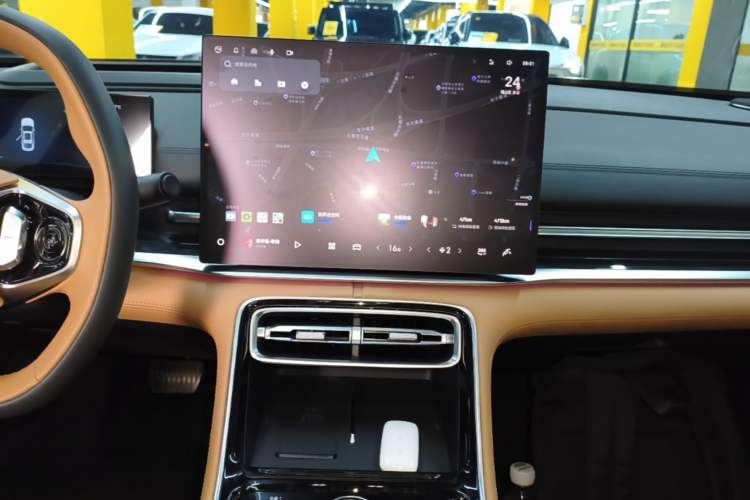 Used Geely Galaxy A7 2025 Model EM-i 150km Starship Edition Audio And AC Panel