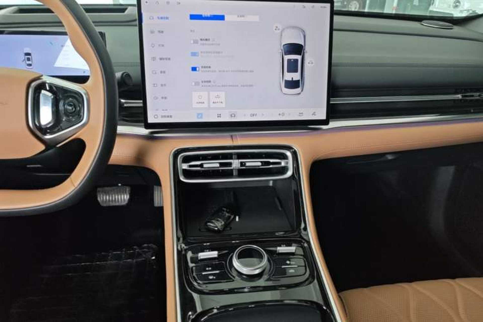 Used Geely Galaxy A7 2025 Model EM-i 150km Starship Edition Audio And AC Panel