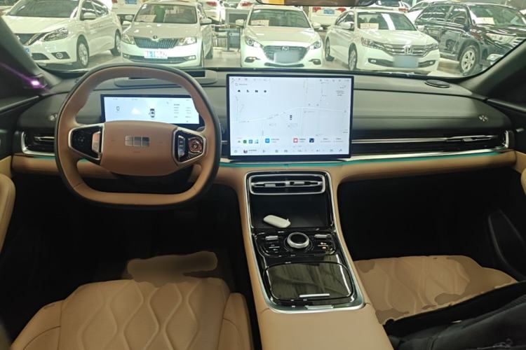 Used Geely Galaxy A7 2025 Model EM-i 150km Starship Edition Center Console