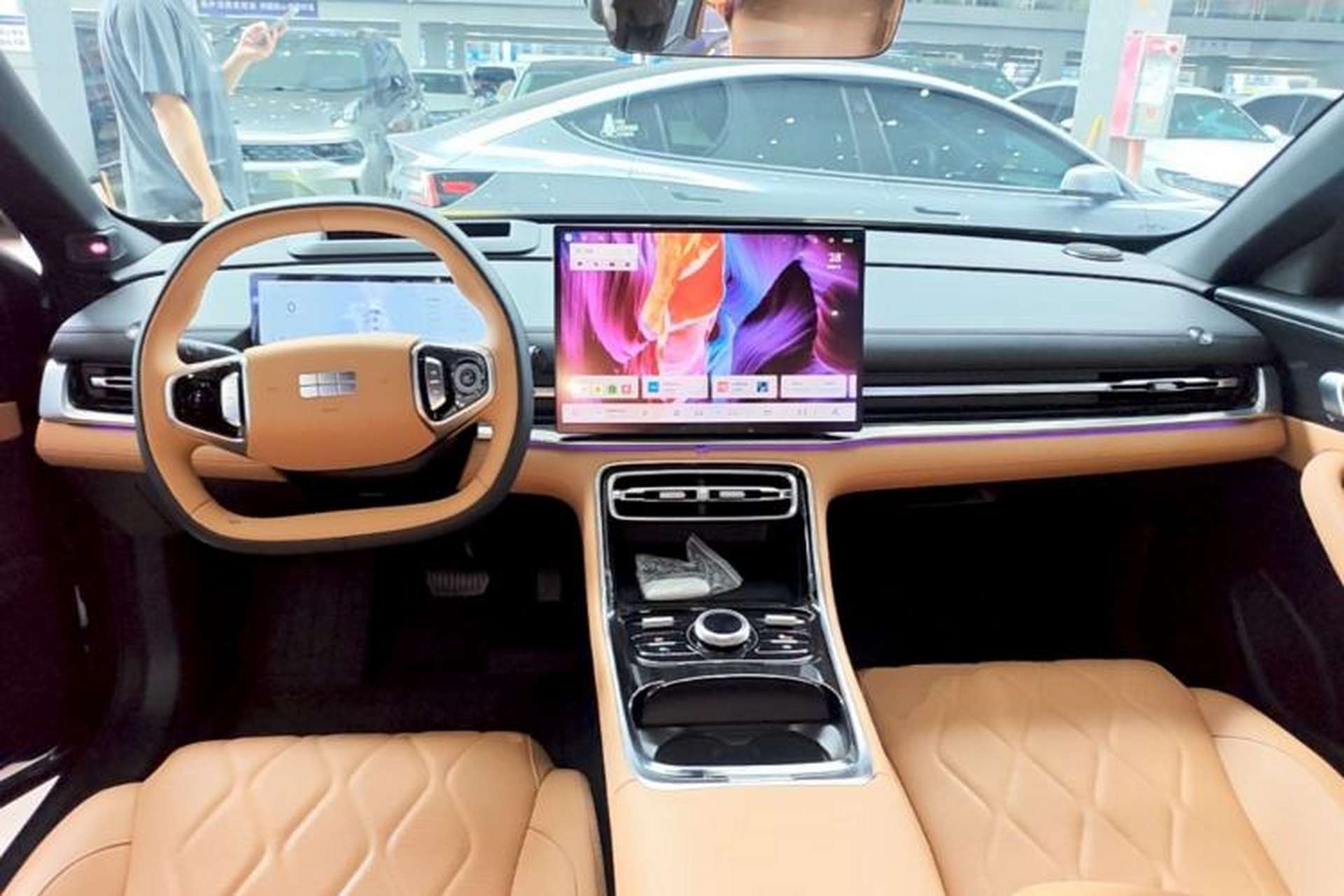 Used Geely Galaxy A7 2025 Model EM-i 150km Starship Edition Center Console
