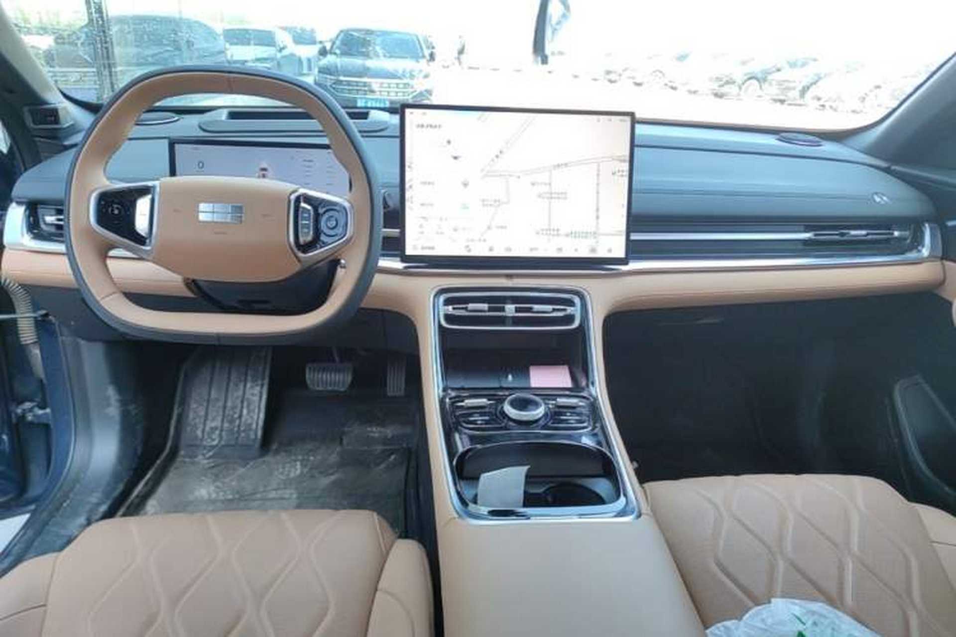 Used Geely Galaxy A7 2025 Model EM-i 150km Starship Edition Center Console