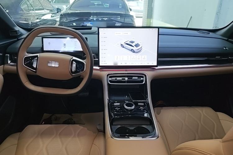Used Geely Galaxy A7 2025 Model EM-i 150km Starship Edition Center Console