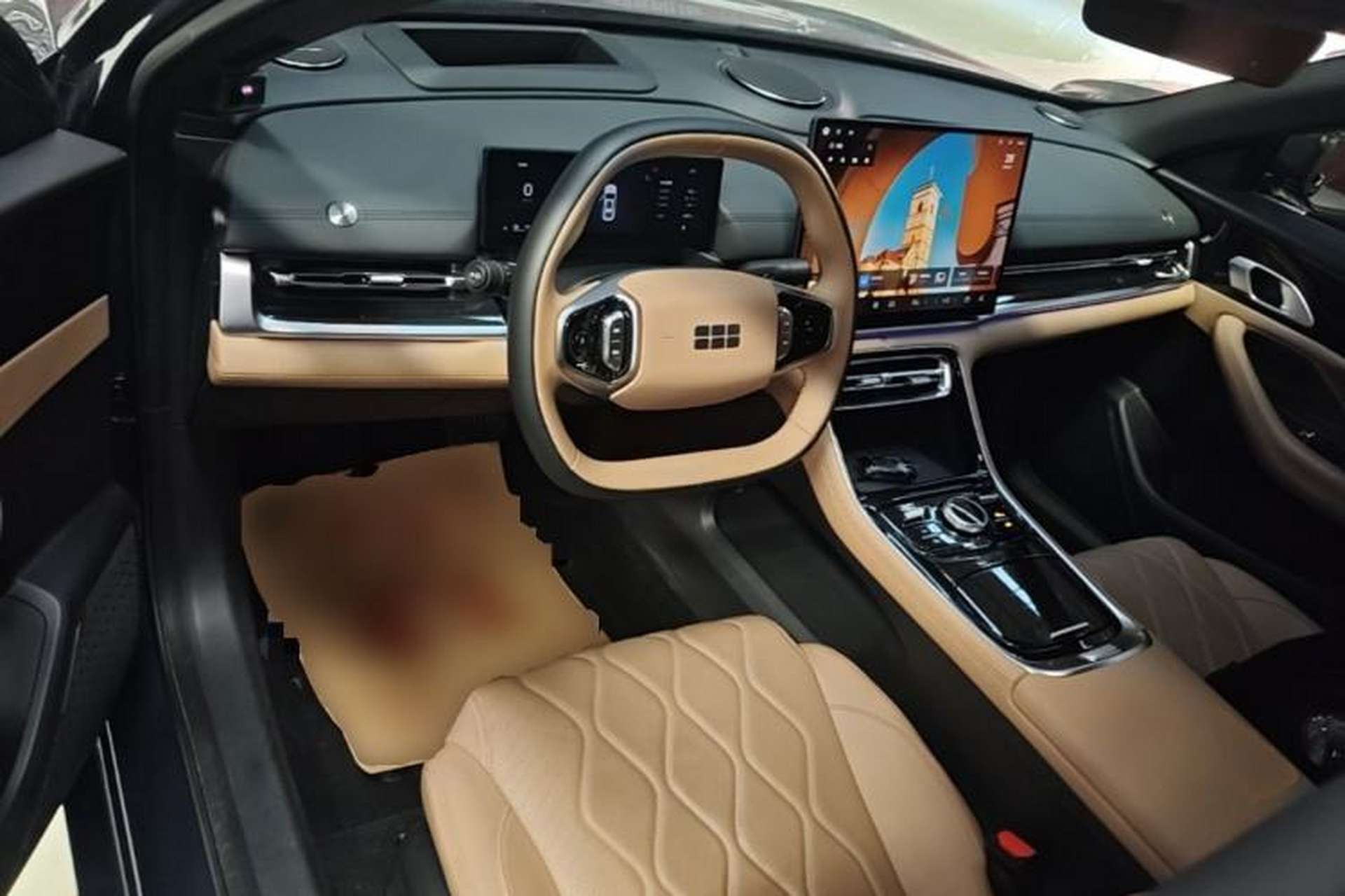 Used Geely Galaxy A7 2025 Model EM-i 150km Starship Edition Center Console