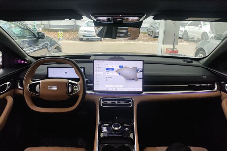 Used Geely Galaxy A7 2025 Model EM-i 150km Starship Edition Center Console