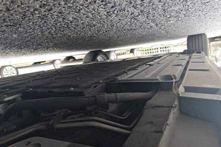 Used Geely Galaxy A7 2025 Model EM-i 150km Starship Edition Chassis Front Right