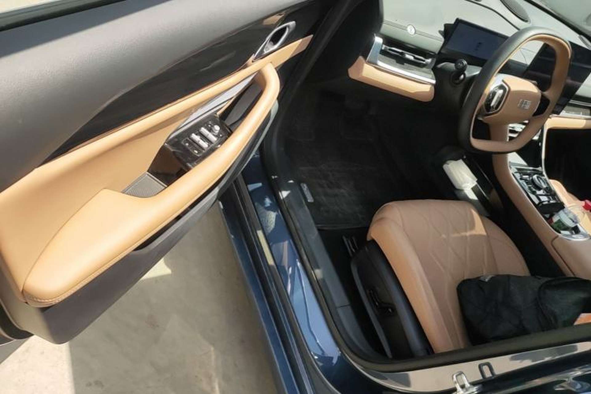 Used Geely Galaxy A7 2025 Model EM-i 150km Starship Edition Driver Seat