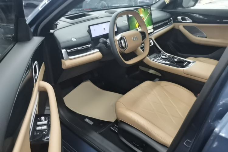 Used Geely Galaxy A7 2025 Model EM-i 150km Starship Edition Driver Seat