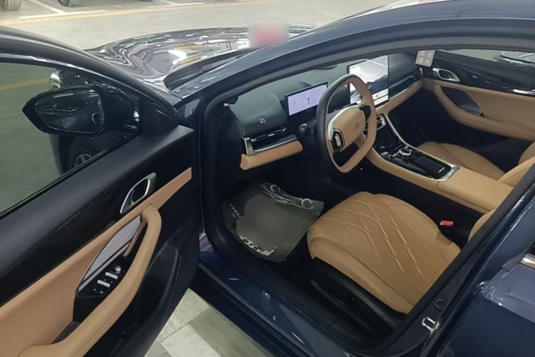 Used Geely Galaxy A7 2025 Model EM-i 150km Starship Edition Driver Seat