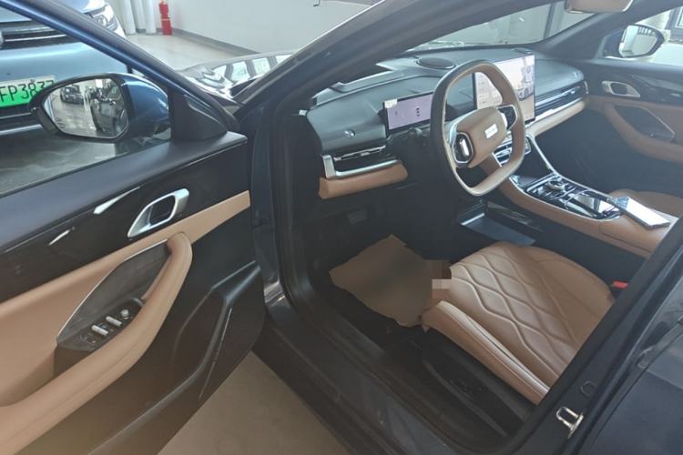 Used Geely Galaxy A7 2025 Model EM-i 150km Starship Edition Driver Seat