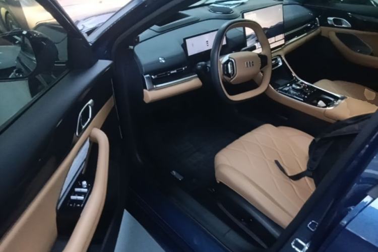 Used Geely Galaxy A7 2025 Model EM-i 150km Starship Edition Driver Seat