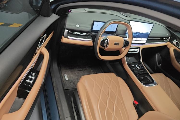 Used Geely Galaxy A7 2025 Model EM-i 150km Starship Edition Driver Seat