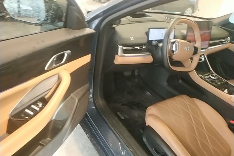Used Geely Galaxy A7 2025 Model EM-i 150km Starship Edition Driver Seat