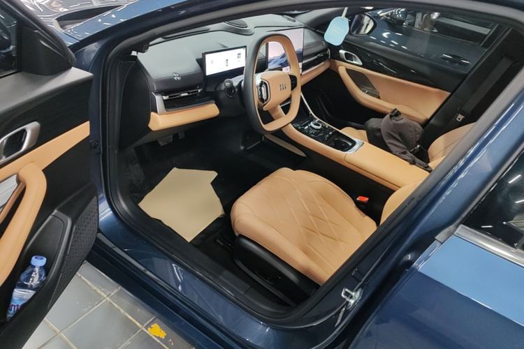 Used Geely Galaxy A7 2025 Model EM-i 150km Starship Edition Driver Seat