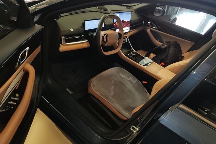 Used Geely Galaxy A7 2025 Model EM-i 150km Starship Edition Driver Seat