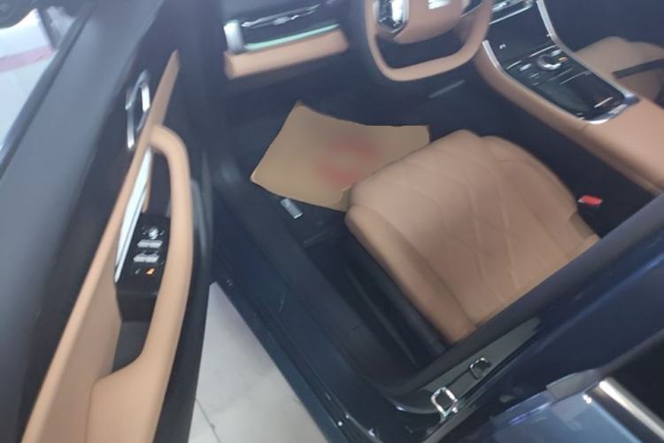 Used Geely Galaxy A7 2025 Model EM-i 150km Starship Edition Driver Seat