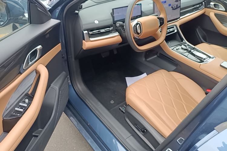 Used Geely Galaxy A7 2025 Model EM-i 150km Starship Edition Driver Seat