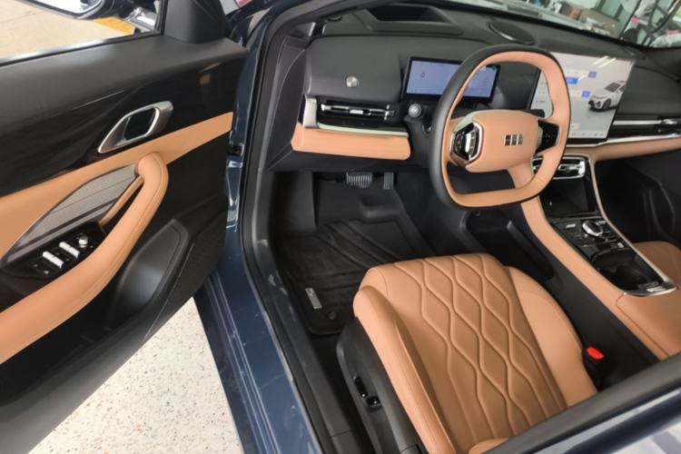 Used Geely Galaxy A7 2025 Model EM-i 150km Starship Edition Driver Seat
