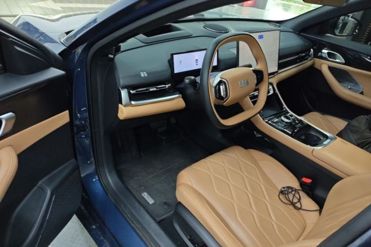 Used Geely Galaxy A7 2025 Model EM-i 150km Starship Edition Driver Seat
