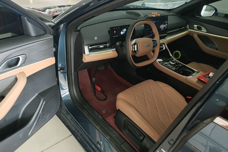 Used Geely Galaxy A7 2025 Model EM-i 150km Prestige Edition Driver Seat