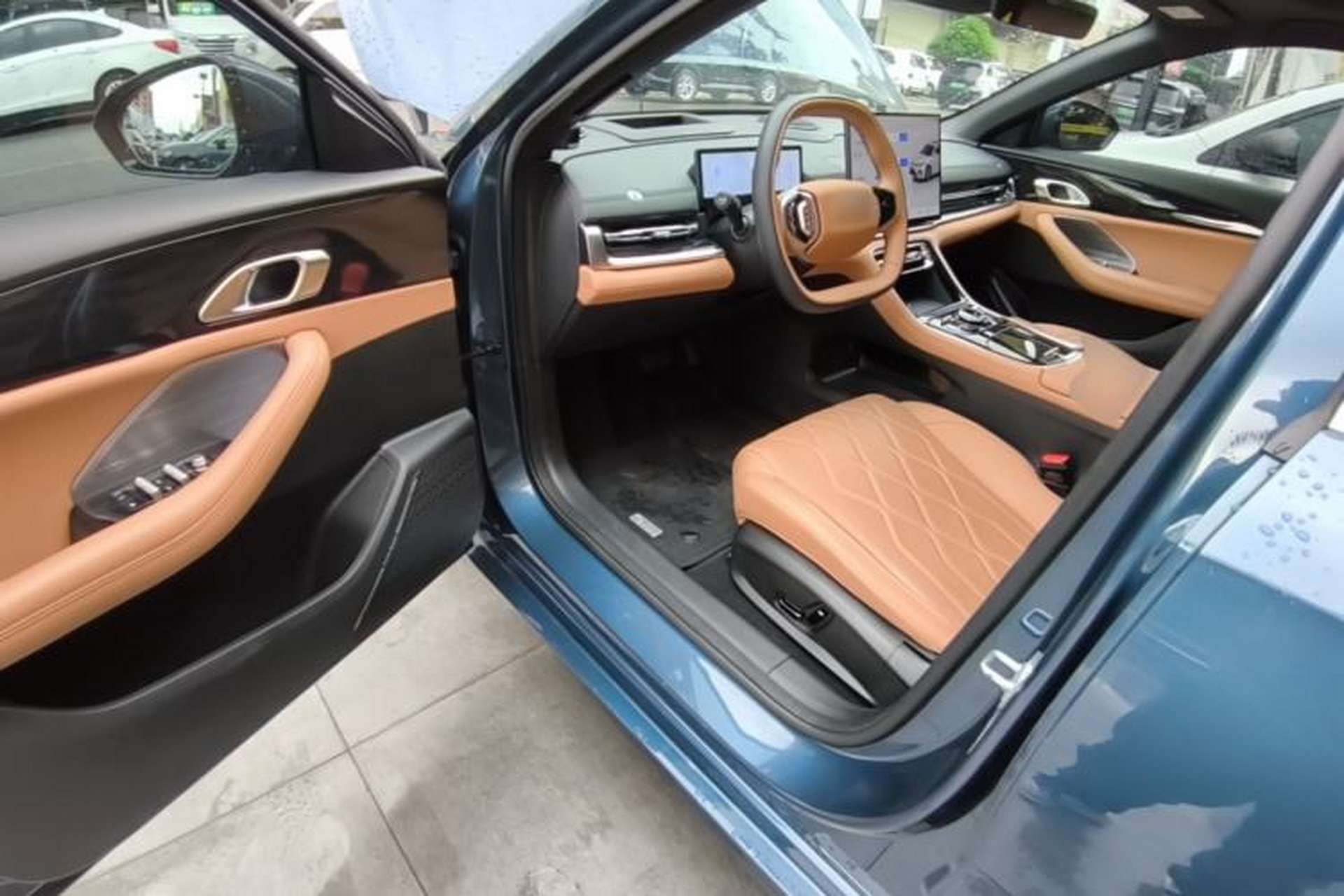 Used Geely Galaxy A7 2025 Model EM-i 150km Starship Edition Driver Seat