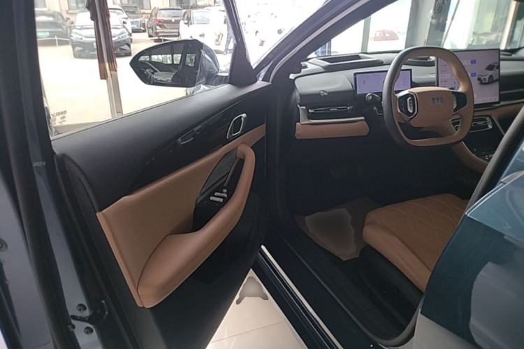 Used Geely Galaxy A7 2025 Model EM-i 150km Starship Edition Driver Seat
