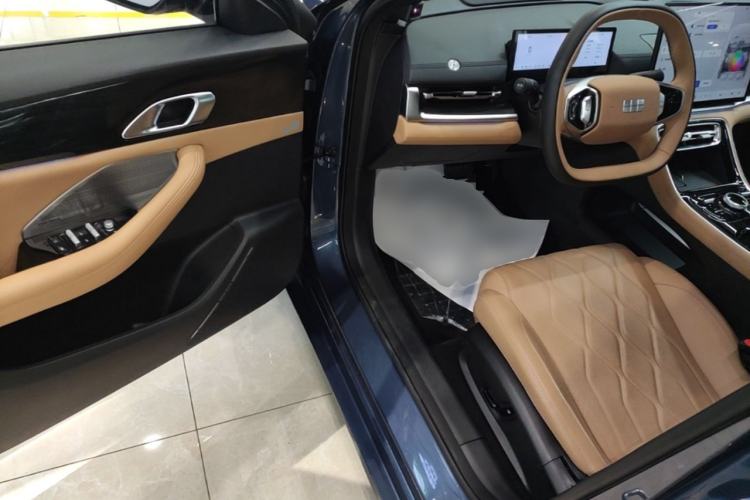 Used Geely Galaxy A7 2025 Model EM-i 150km Starship Edition Driver Seat