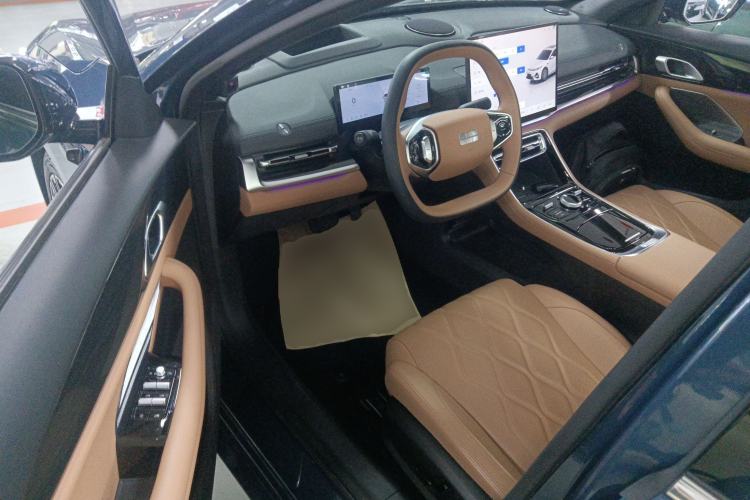 Used Geely Galaxy A7 2025 Model EM-i 150km Starship Edition Driver Seat
