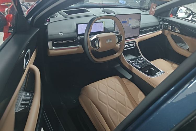 Used Geely Galaxy A7 2025 Model EM-i 150km Starship Edition Driver Seat