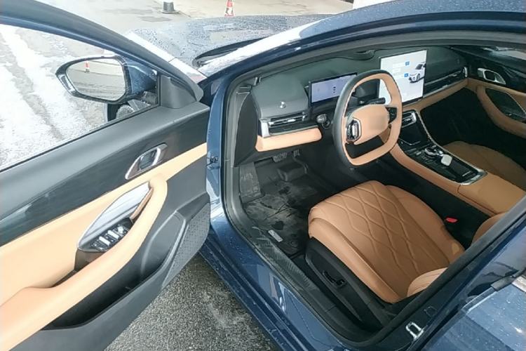 Used Geely Galaxy A7 2025 Model EM-i 150km Starship Edition Driver Seat